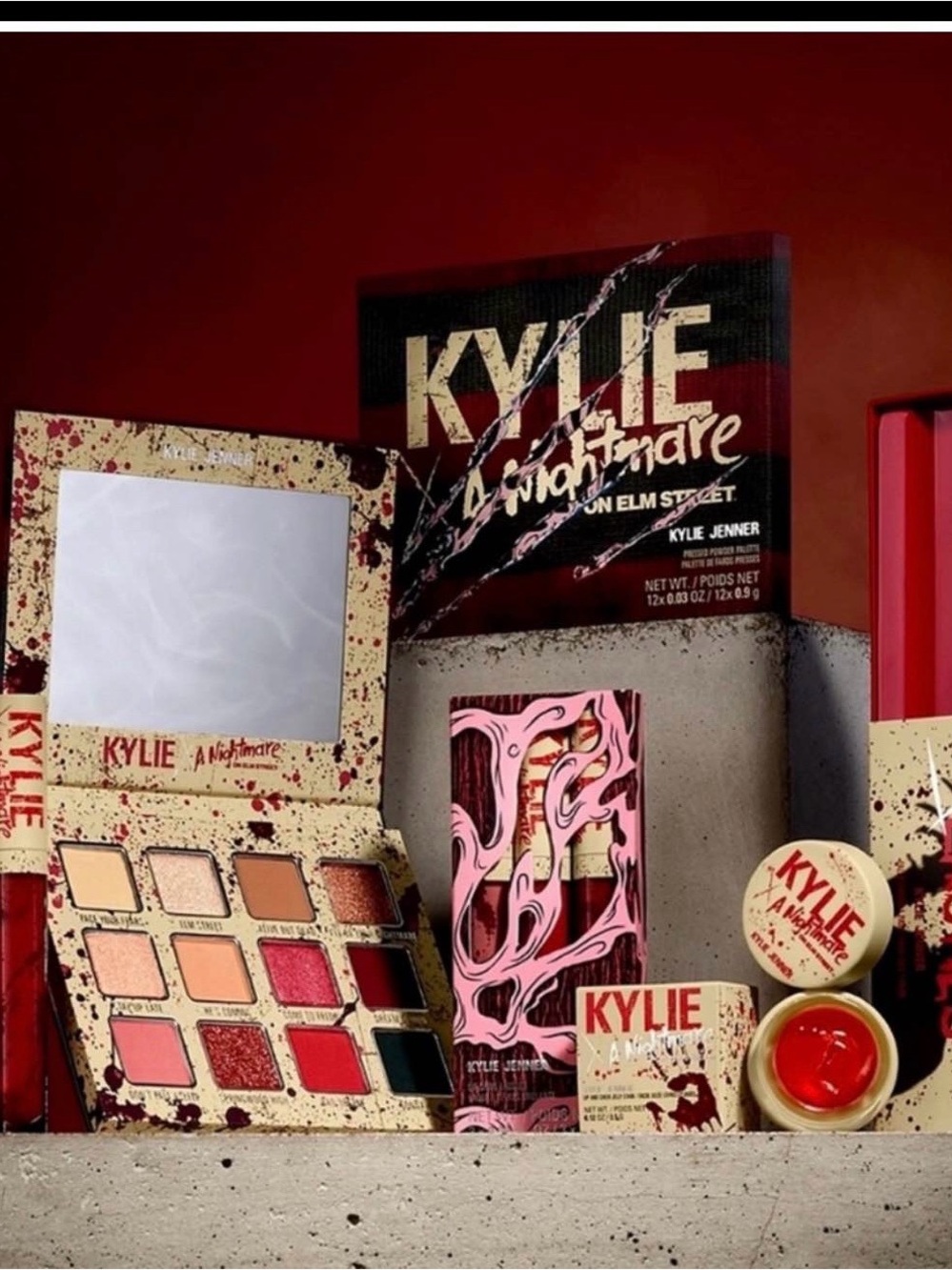 A Nightmare On Elm Street Makeup Palette & Lip Bundle - Red